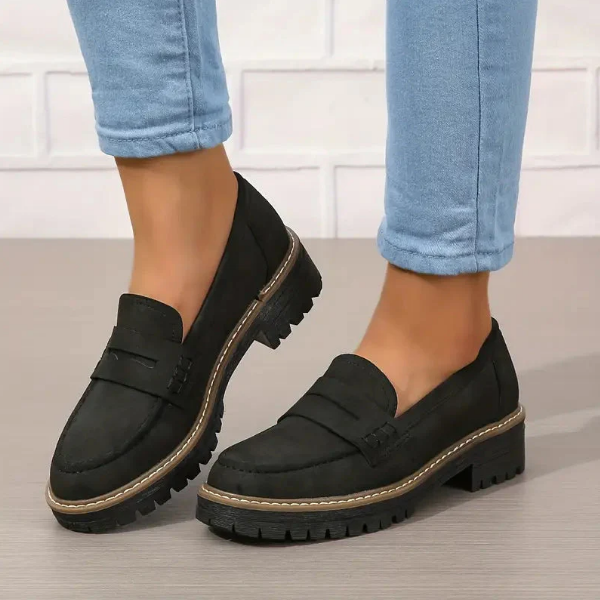 Ella™ | Tidløse loafers i ruskind